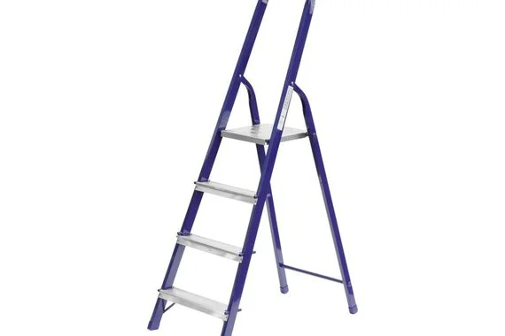 Стремянка стальная 4 ступени h-900мм МЕТ КО