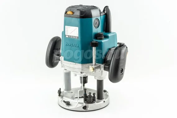 Фрезер MAKITA 3612C