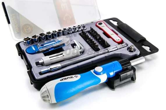 Набор слесарно-монтажный, отвертки, насадки, имбус. ключи, 46 предметов Эксперт  ЗУБР 