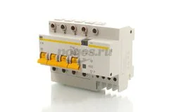 Автоматический выключатель дифференциального тока 4п 6,5мод.C32A 30mA тип AС 4,5kA АД-14 ИЭК