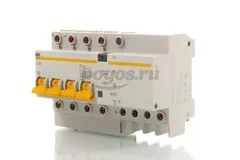 Автоматический выключатель дифференциального тока 4п 6,5мод. C40A 30mA тип AС 4,5kA АД-14 ИЭК 