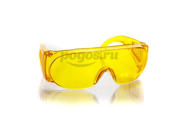 Очки защитные затемненные