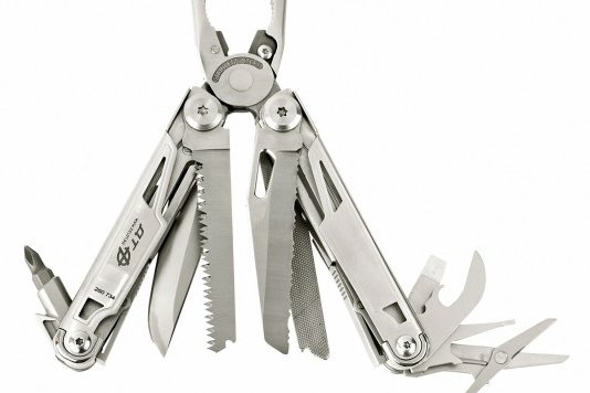 Мультитул 14 предметов, в чехле  Дело техники